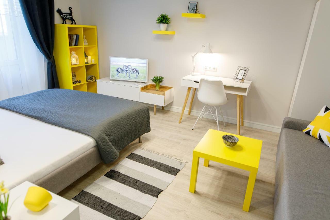 Apart-Hotel "Lavina" Sumy Zewnętrze zdjęcie